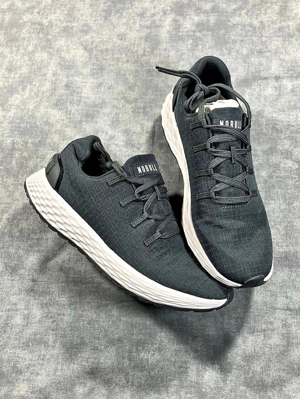 NOBULL Journey 2 Black & White Sneakers US 8.5